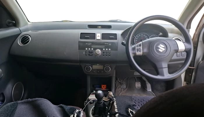 2011 Maruti Swift ZXI, Petrol, Manual, 33,070 km, interior