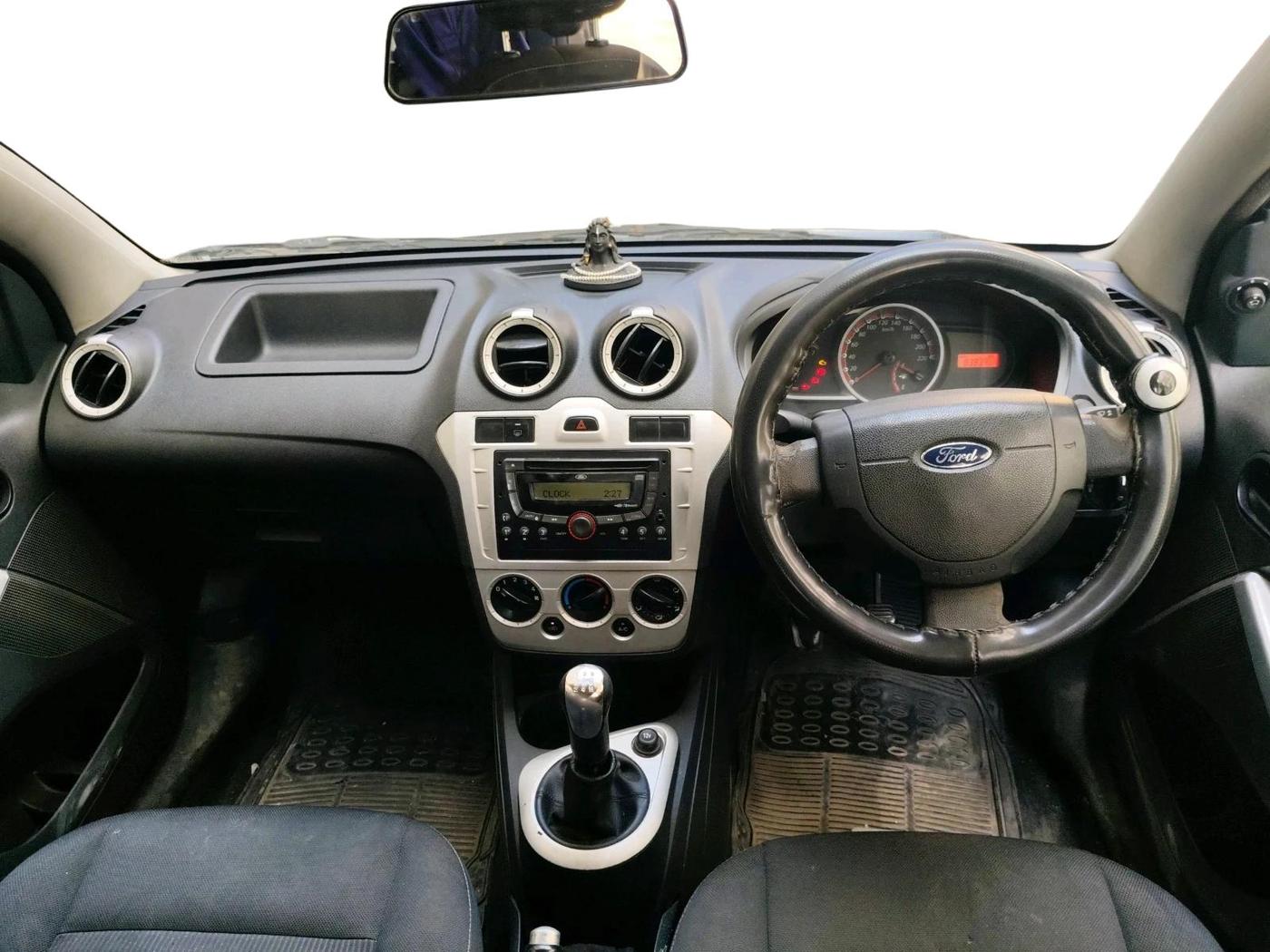 2014 Ford Figo ZXI 1.4 DIESEL, Diesel, Manual, 83,839 km, interior