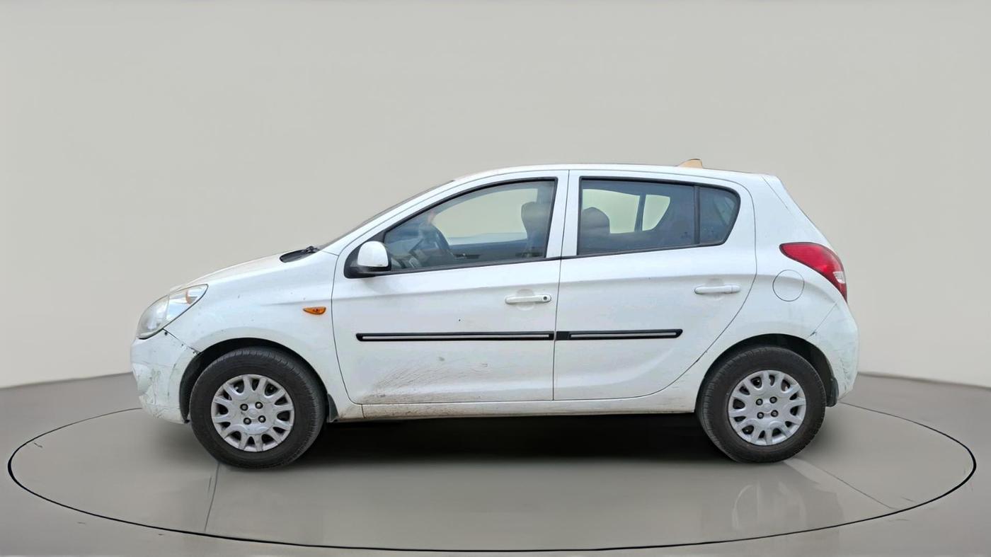 2011 Hyundai i20 MAGNA 1.2, Petrol, Manual, 88,845 km, exterior