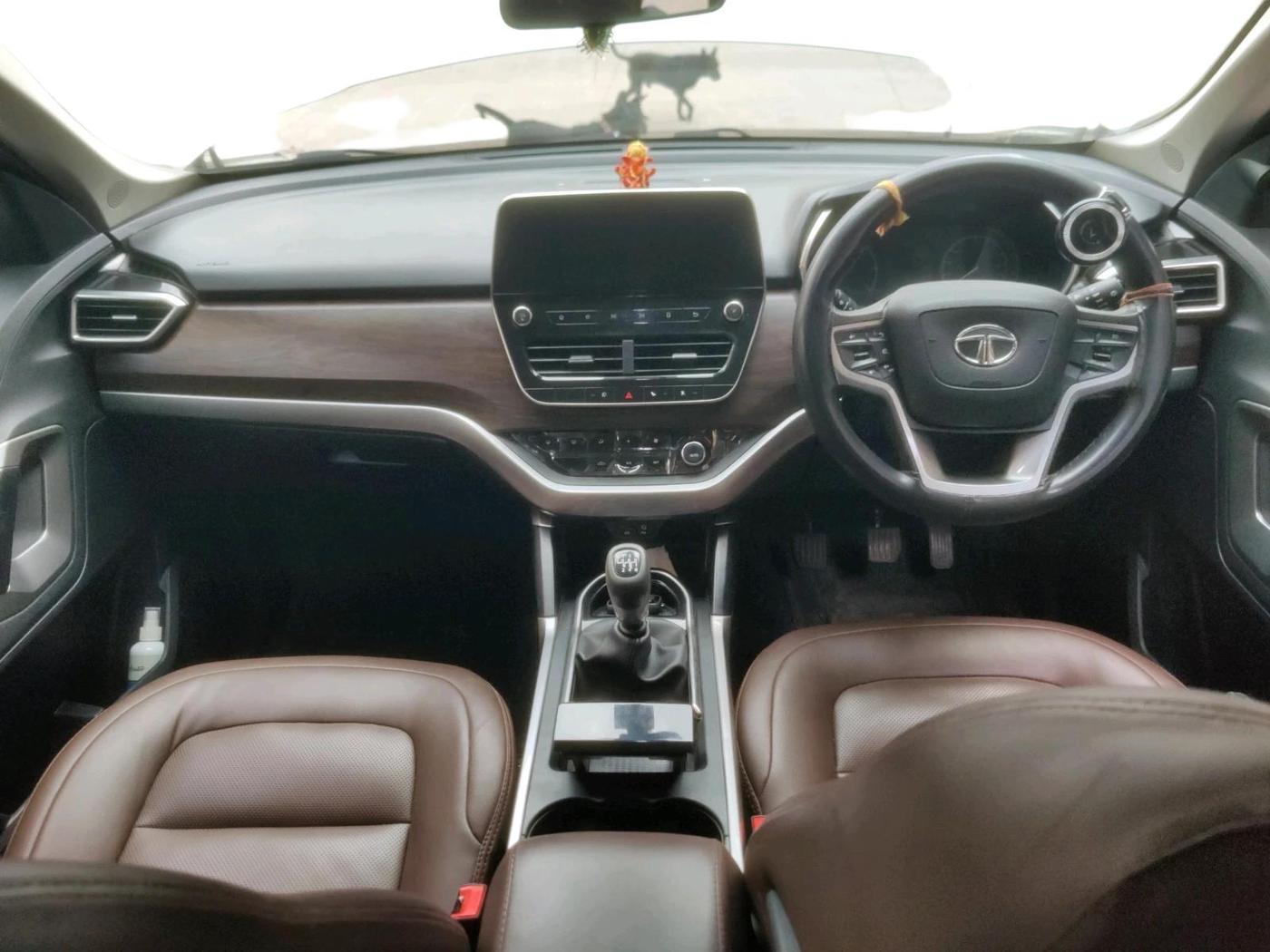 2021 Tata Harrier XT PLUS 2.0L KRYOTEC, Diesel, Manual, 56,095 km, interior