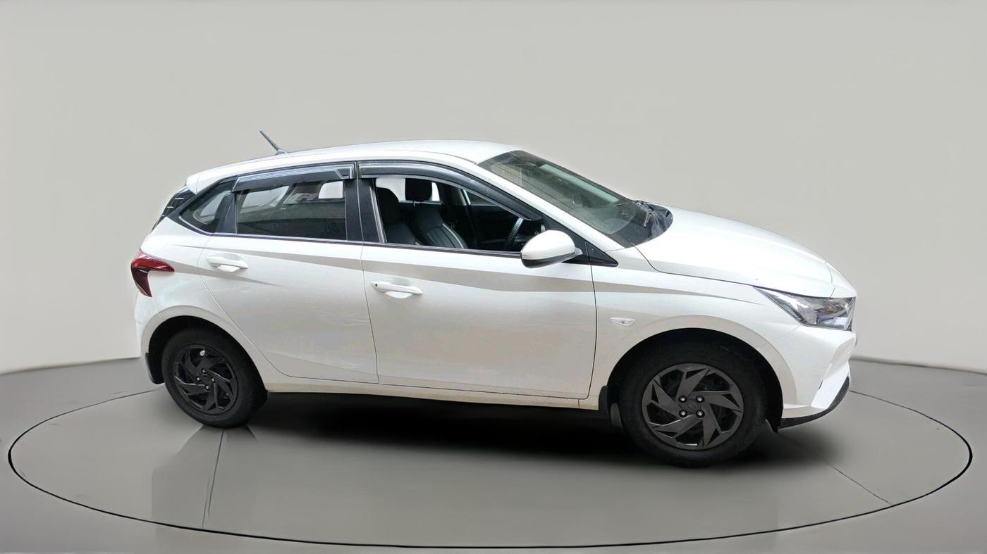 2023 Hyundai NEW I20 MAGNA 1.2 MT, Petrol, Manual, 19,834 km, exterior