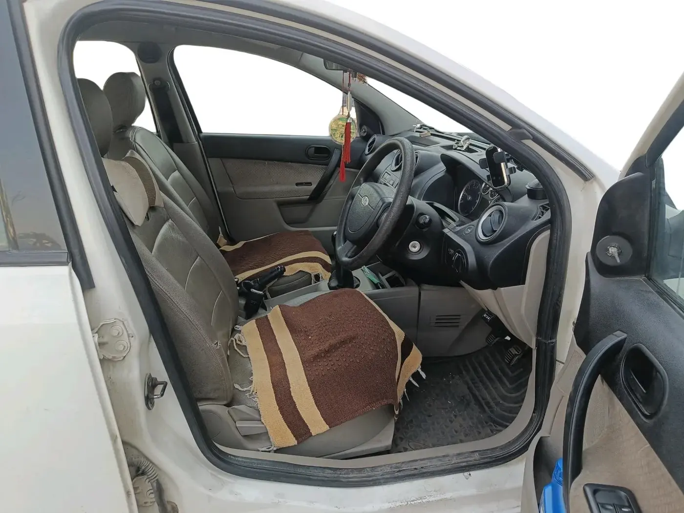 2006 Ford Fiesta EXI 1.4 PETROL, CNG, Manual, 90,457 km, interior
