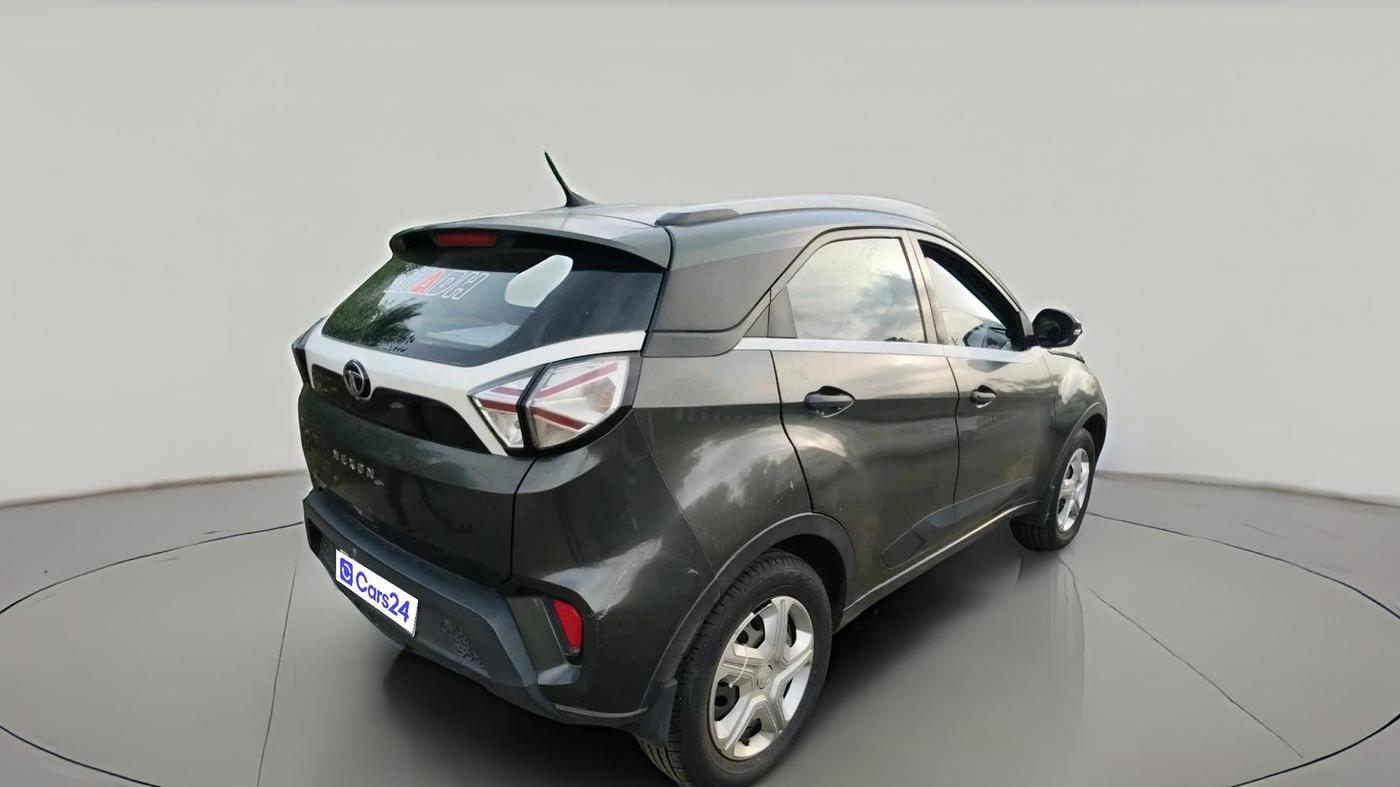 2020 Tata NEXON XM PETROL, CNG, Manual, 84,470 km, exterior
