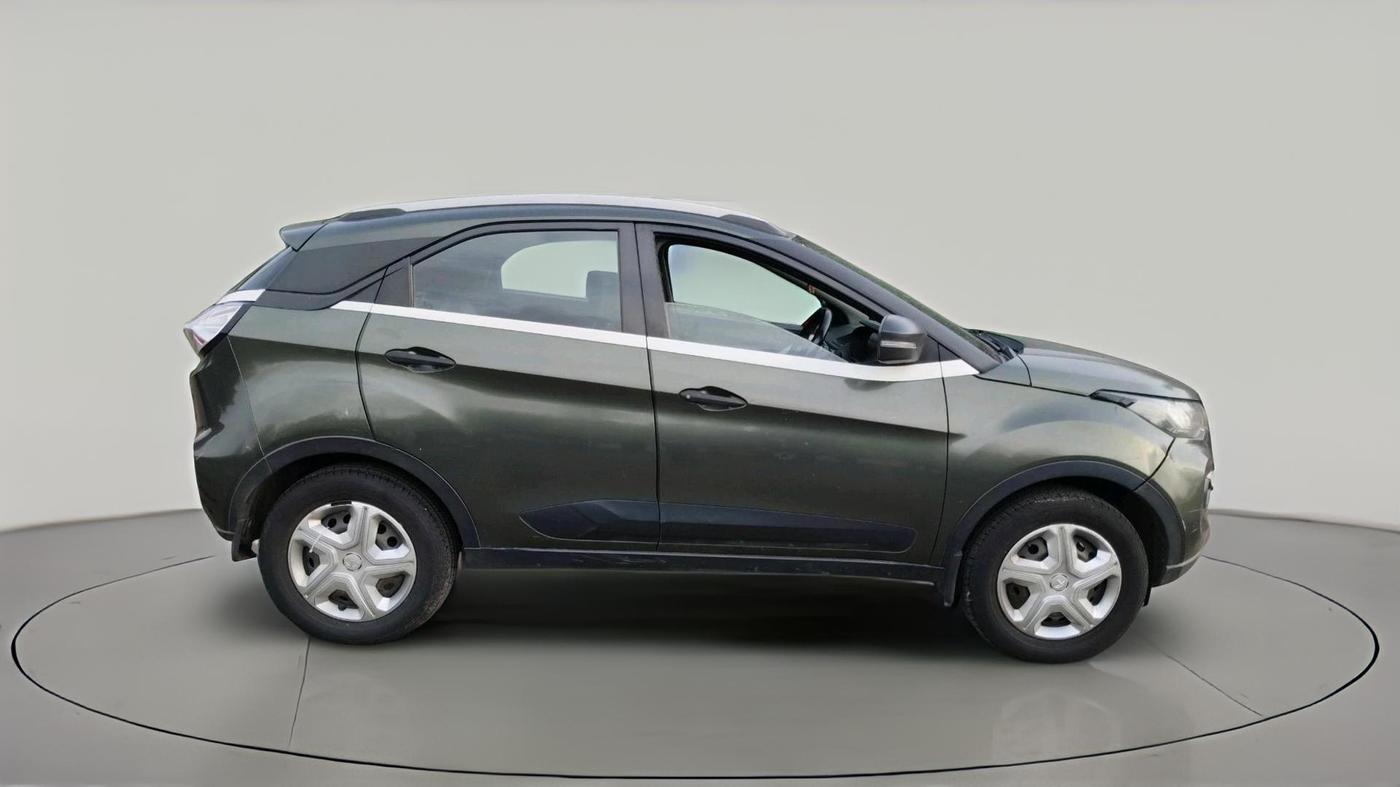 2020 Tata NEXON XM PETROL, CNG, Manual, 84,470 km, exterior