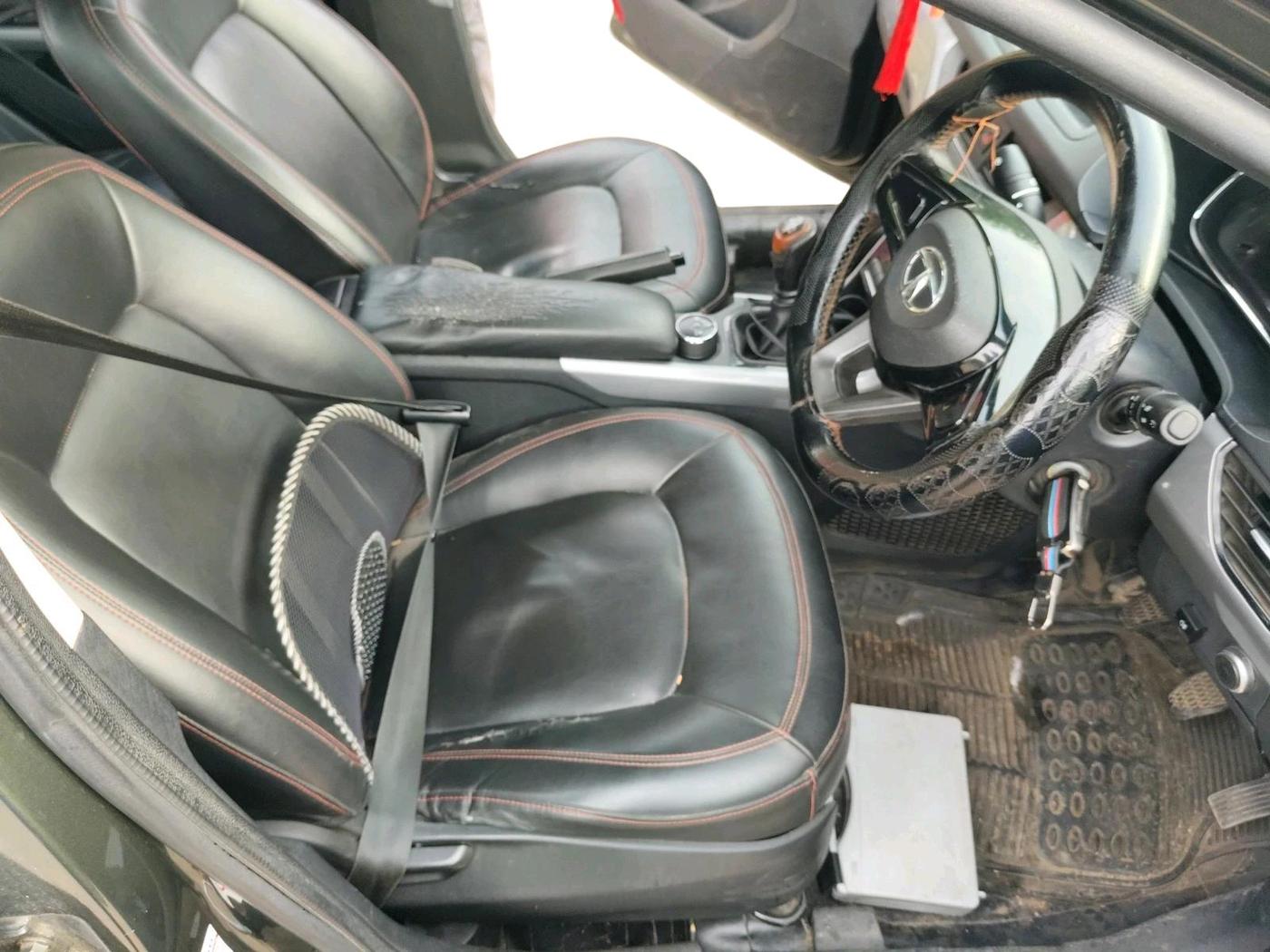 2020 Tata NEXON XM PETROL, CNG, Manual, 84,470 km, interior