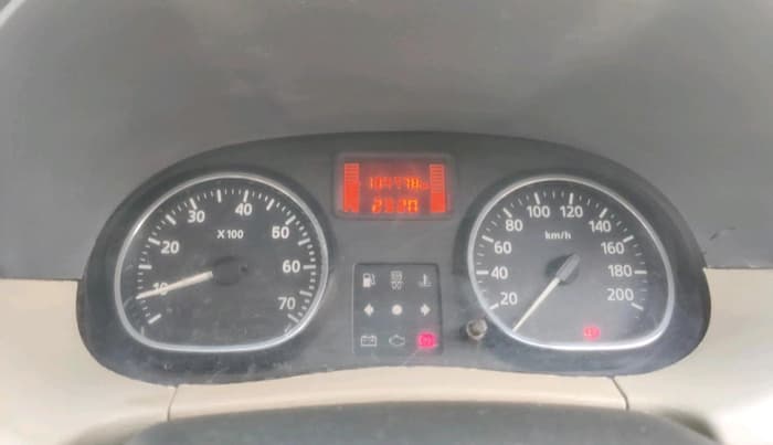 2015 Nissan Terrano XL (D), Diesel, Manual, 1,34,778 km, interior