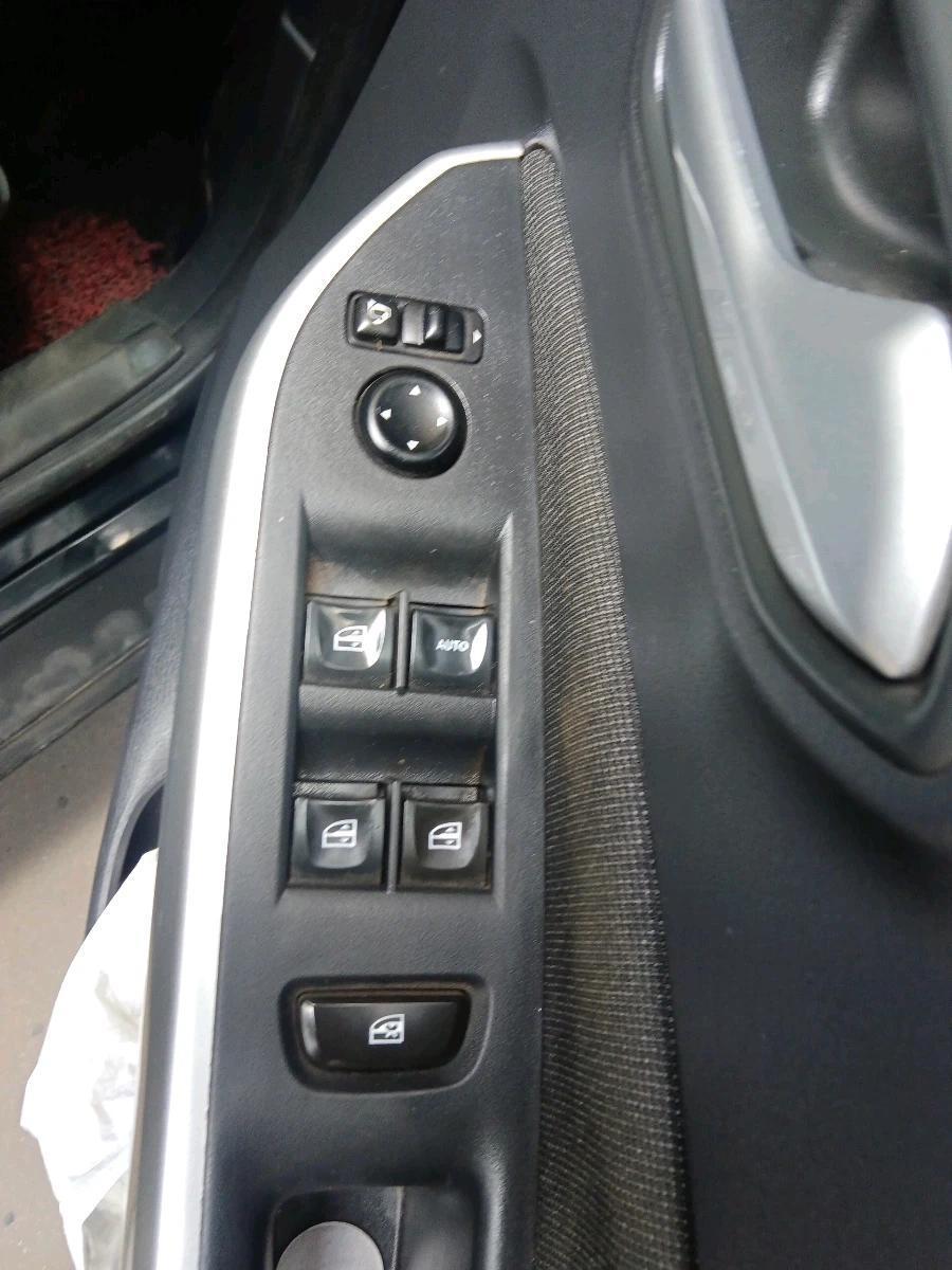 2022 Nissan MAGNITE XV PREMIUM TURBO CVT, Petrol, Automatic, 43,708 km, interior