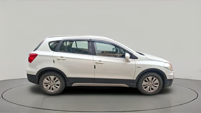 2015 Maruti S Cross ALPHA 1.3, Diesel, Manual, 1,00,862 km, exterior
