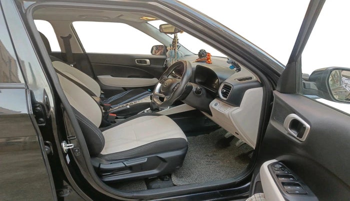 2023 Hyundai VENUE SX 1.2 PETROL, Petrol, Manual, 16,320 km, interior