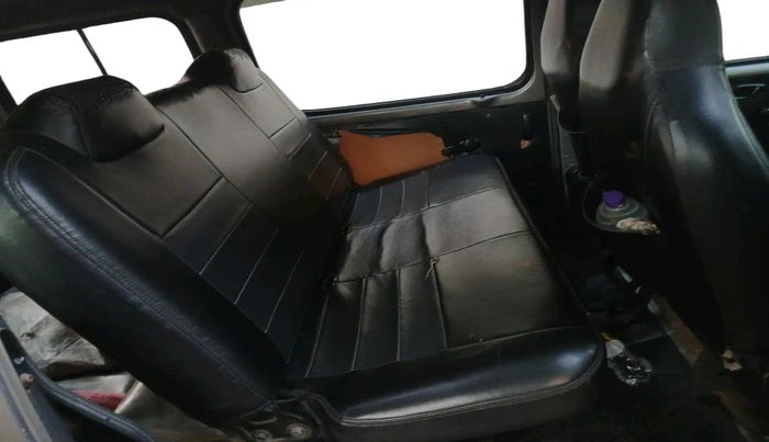 2017 Maruti Eeco 5 STR WITH A/C+HTR, CNG, Manual, 55,721 km, interior