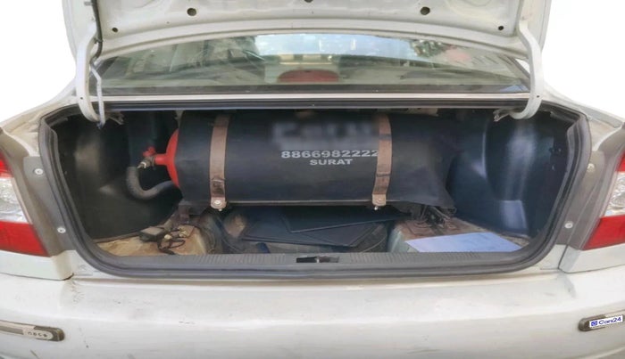 2011 Hyundai Accent GLE, CNG, Manual, 1,30,808 km, exterior