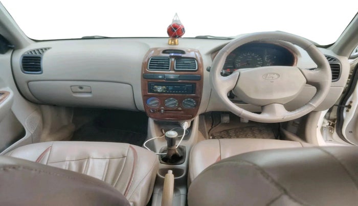 2011 Hyundai Accent GLE, CNG, Manual, 1,30,808 km, interior