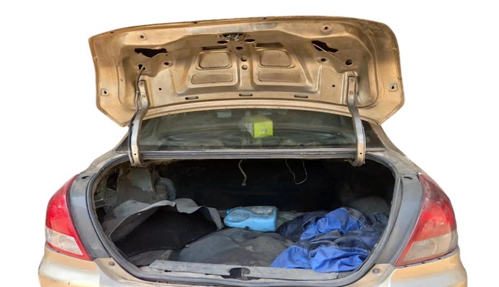 2008 Maruti Swift Dzire VDI, Diesel, Manual, 2,17,286 km, exterior