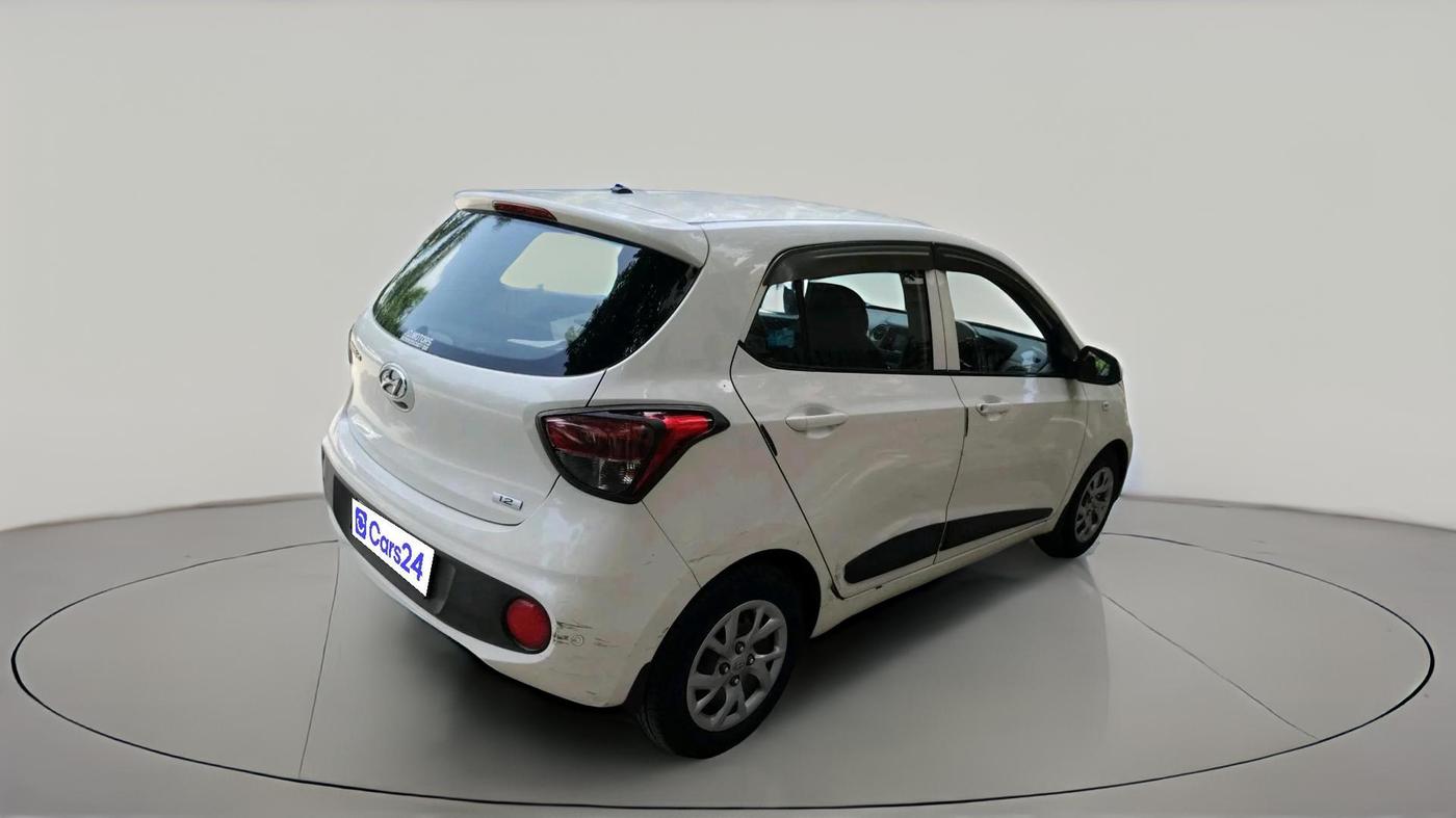 2017 Hyundai Grand i10 MAGNA 1.2 KAPPA VTVT, Petrol, Manual, 25,104 km, exterior