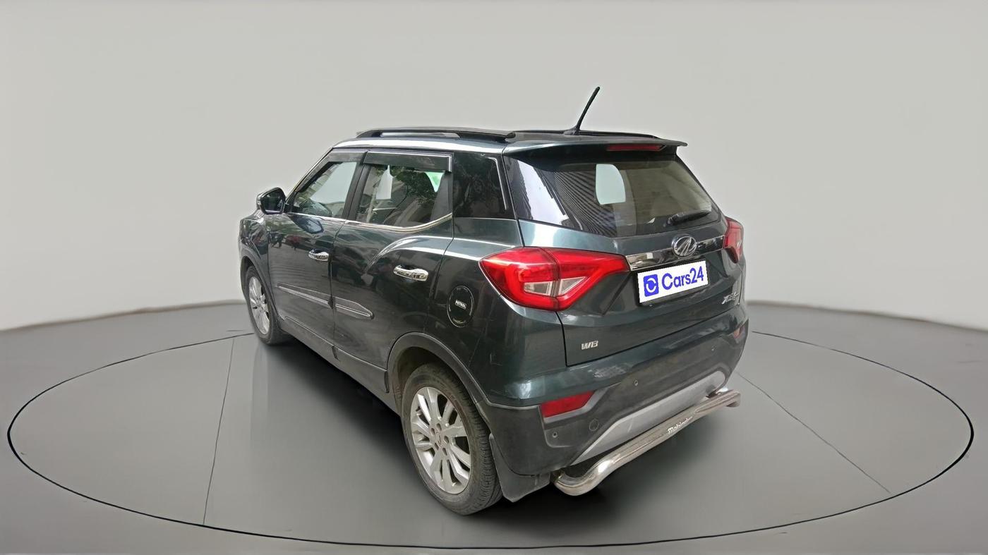 2021 Mahindra XUV300 W8 1.2 PETROL, Petrol, Manual, 1,32,294 km, exterior