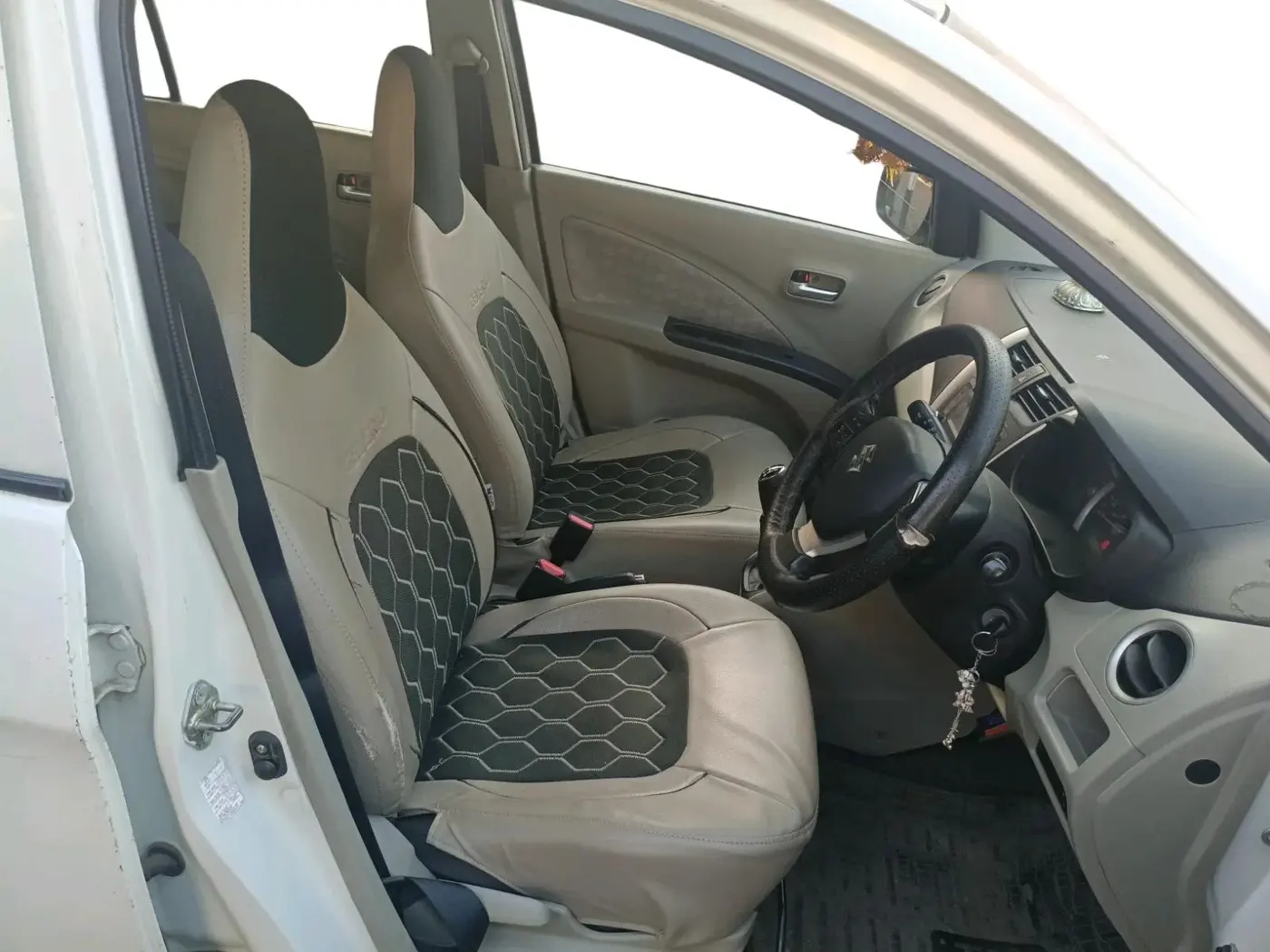 2016 Maruti Celerio ZXI, Petrol, Manual, 42,822 km, interior