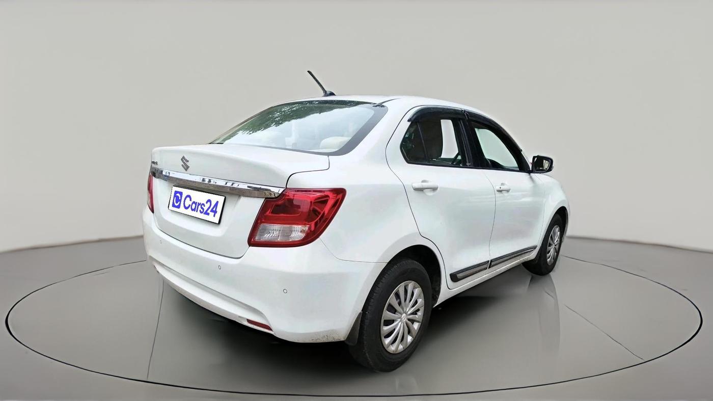 2022 Maruti Dzire VXI CNG, CNG, Manual, 54,416 km, exterior