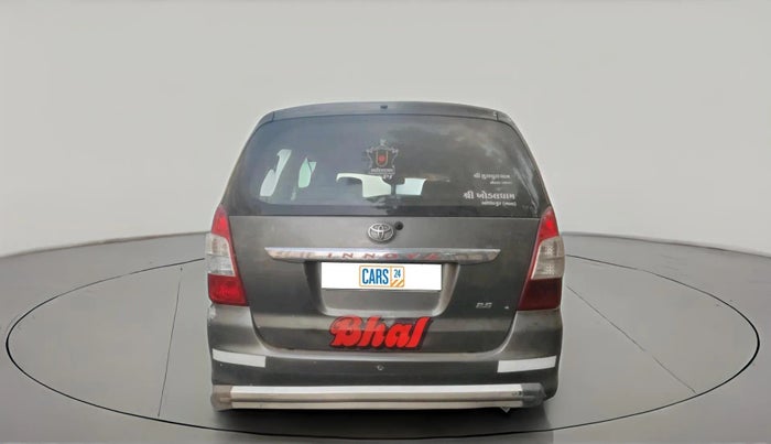 2012 Toyota Innova 2.5 VX 7 STR, Diesel, Manual, 2,60,652 km, exterior