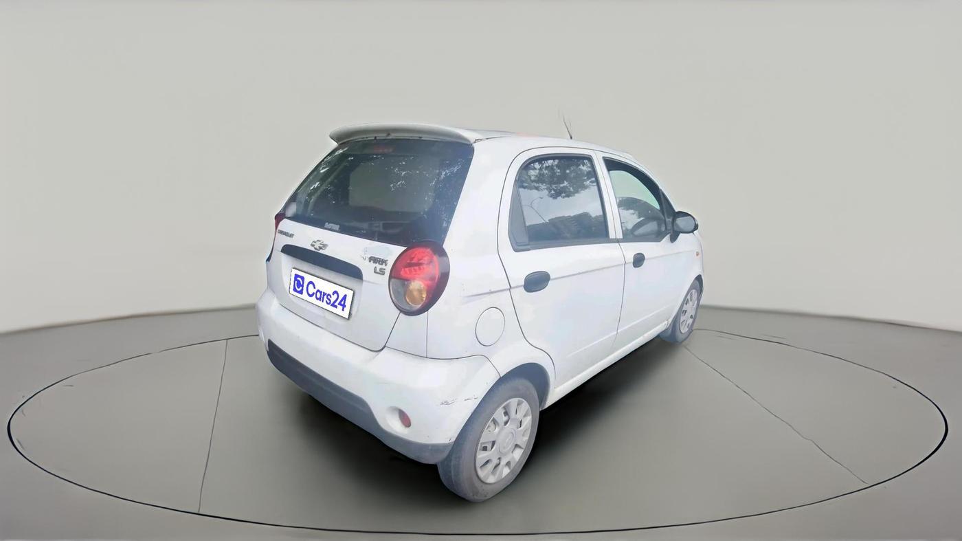 2012 Chevrolet Spark LT 1.0, CNG, Manual, 1,29,580 km, exterior