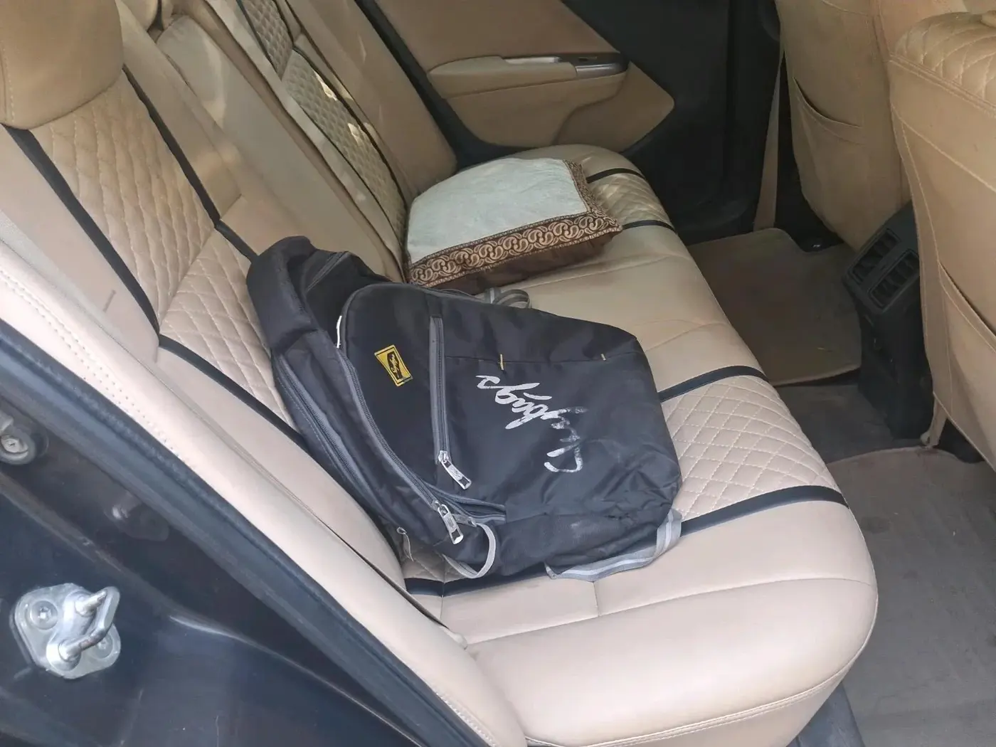 2015 Honda City 1.5L I-VTEC V MT, Petrol, Manual, 92,768 km, interior