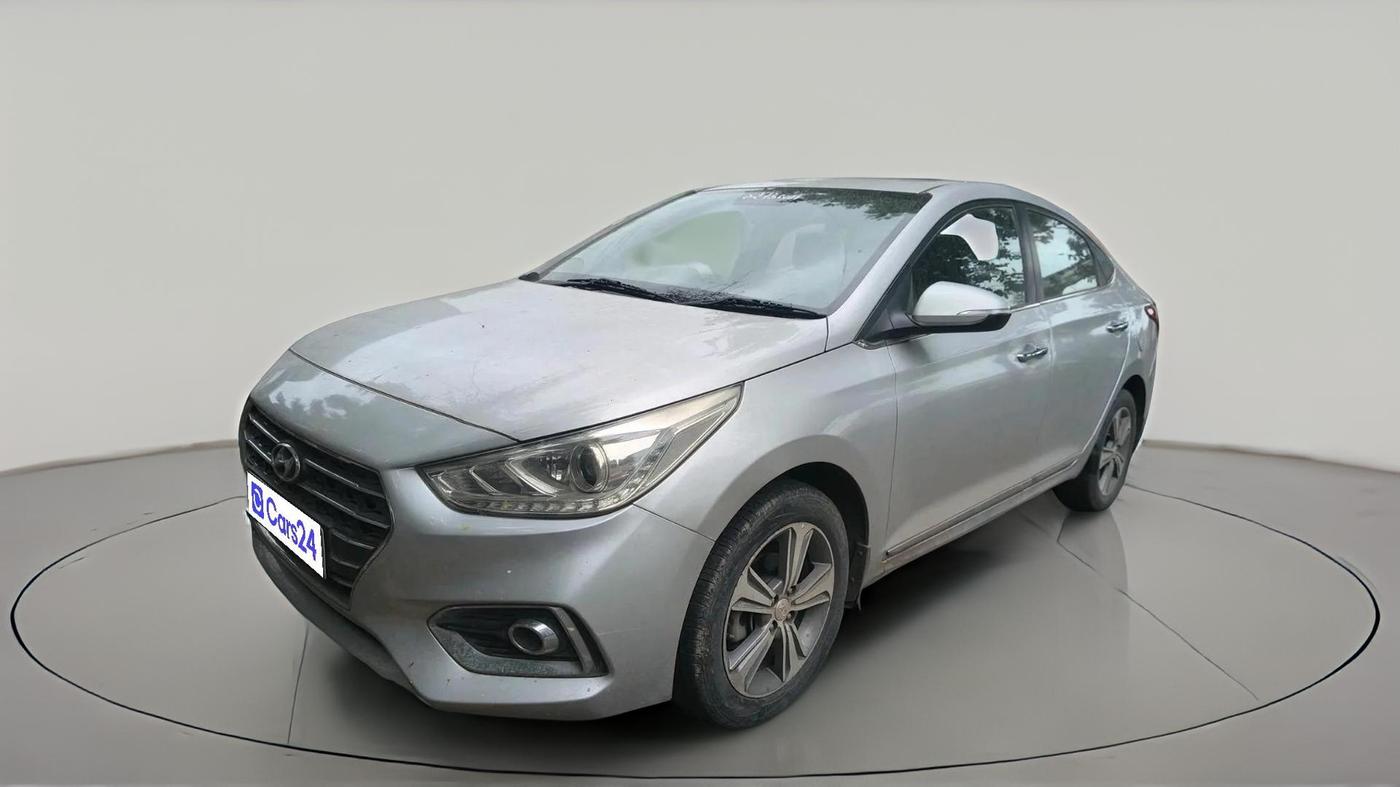 2017 Hyundai Verna 1.6 SX (O) CRDI MT, Diesel, Manual, 90,776 km, exterior