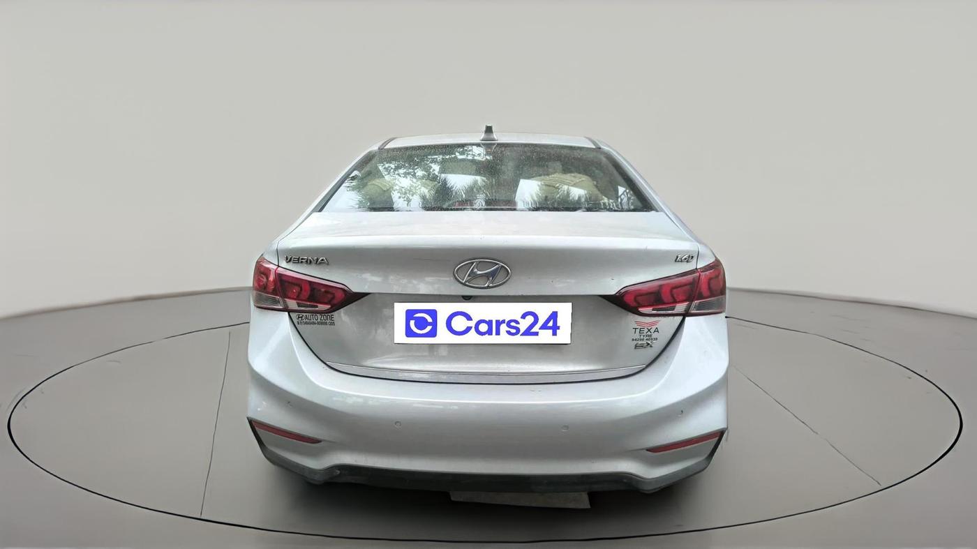 2017 Hyundai Verna 1.6 SX (O) CRDI MT, Diesel, Manual, 90,776 km, exterior