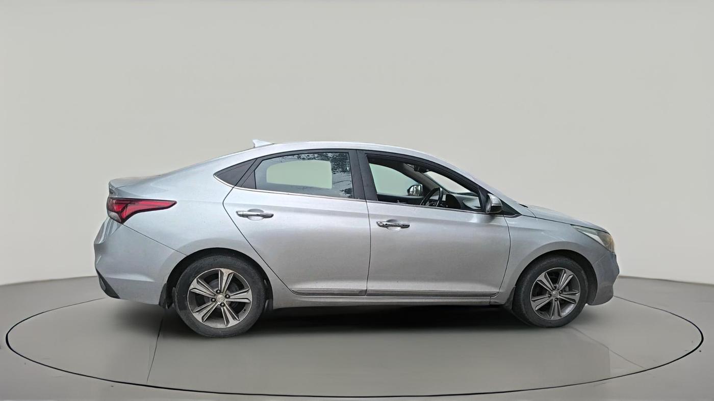 2017 Hyundai Verna 1.6 SX (O) CRDI MT, Diesel, Manual, 90,776 km, exterior
