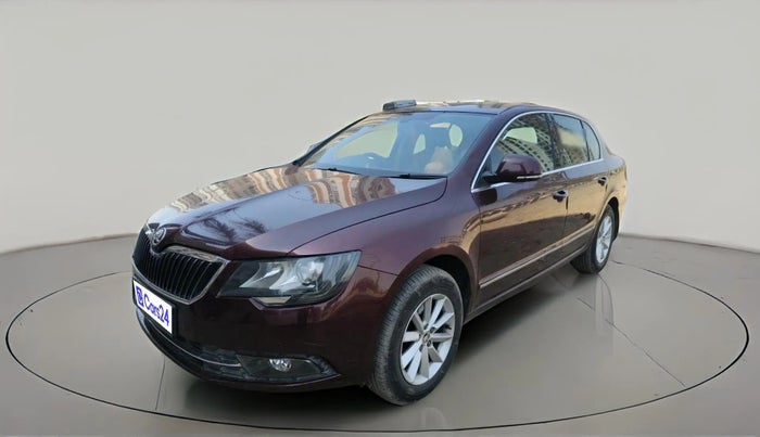 2014 Skoda Superb ELEGANCE 2.0 TDI CR AT, Diesel, Automatic, 99,556 km, exterior