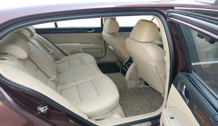 2014 Skoda Superb ELEGANCE 2.0 TDI CR AT, Diesel, Automatic, 99,556 km, interior