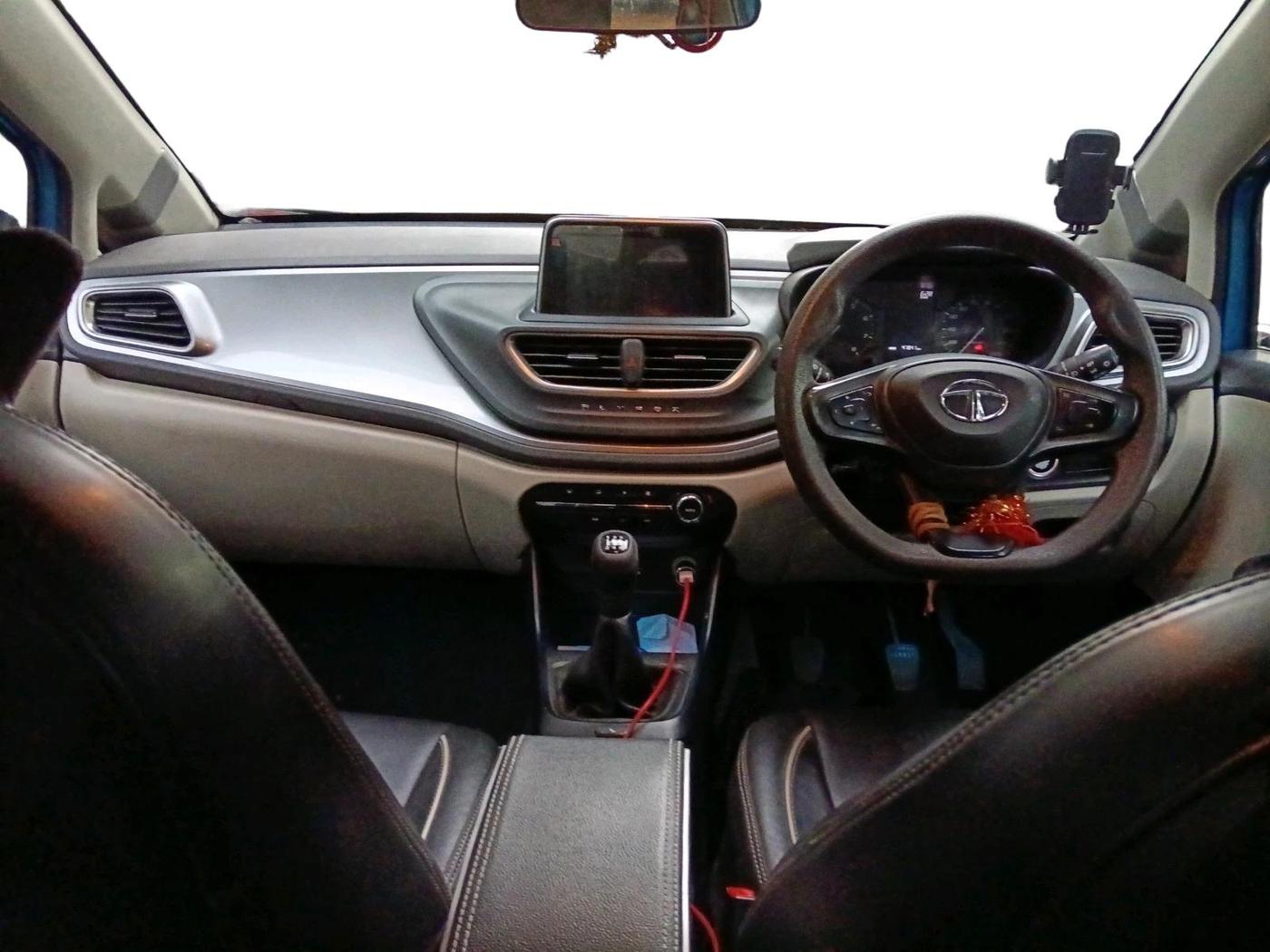 2021 Tata ALTROZ XT PETROL, Petrol, Manual, 47,841 km, interior