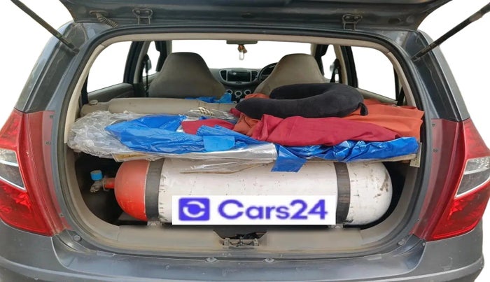 2012 Hyundai i10 ERA 1.1, CNG, Manual, 1,14,440 km, exterior