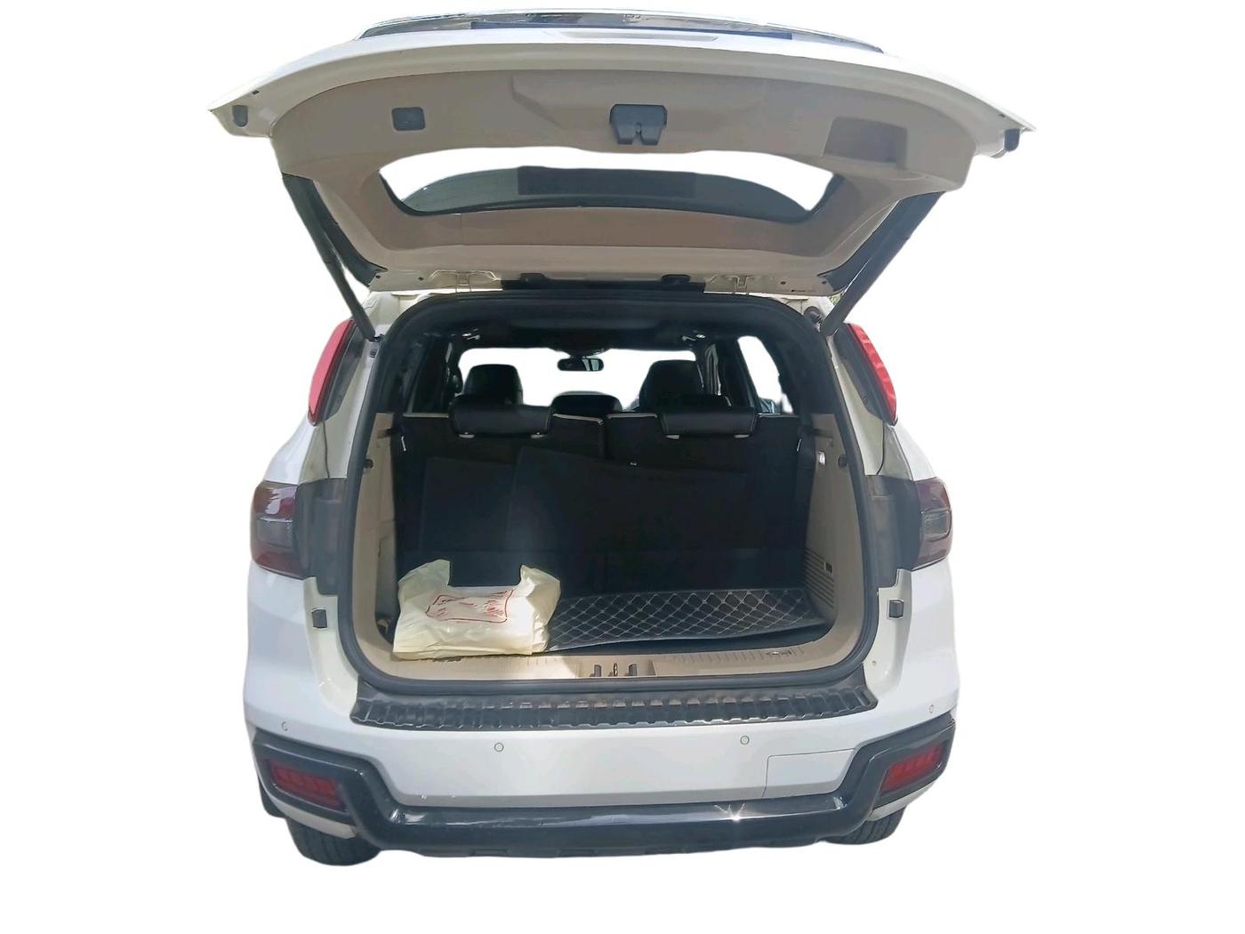 2020 Ford Endeavour TITANIUM PLUS 2.0 4X2 AT SUNROOF, Diesel, Automatic, 96,820 km, exterior