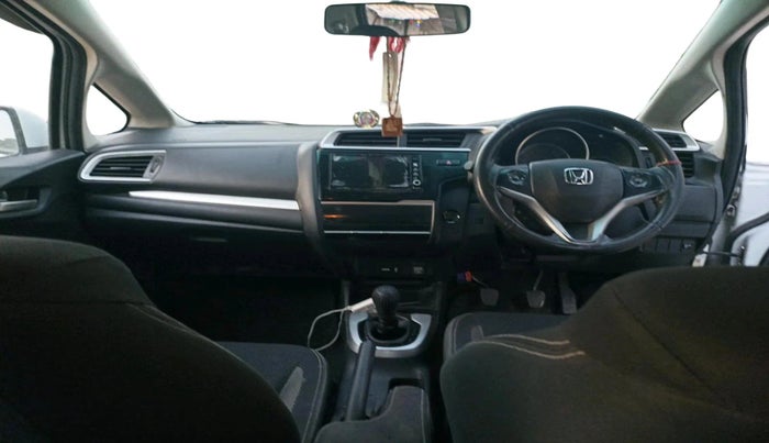 2017 Honda WR-V 1.5L I-DTEC VX MT, Diesel, Manual, 78,174 km, interior