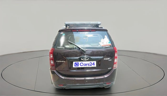 2017 Mahindra XUV500 W6, Diesel, Manual, 1,25,319 km, exterior