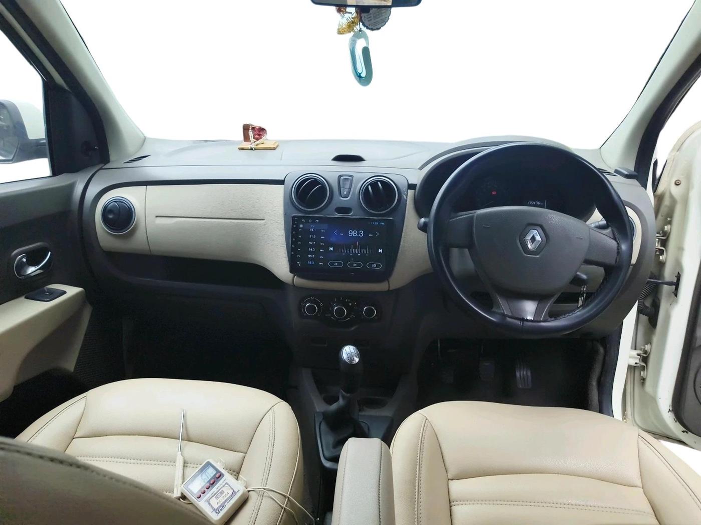2016 Renault Lodgy 85 PS RXE 8 STR, Diesel, Manual, 1,75,476 km, interior
