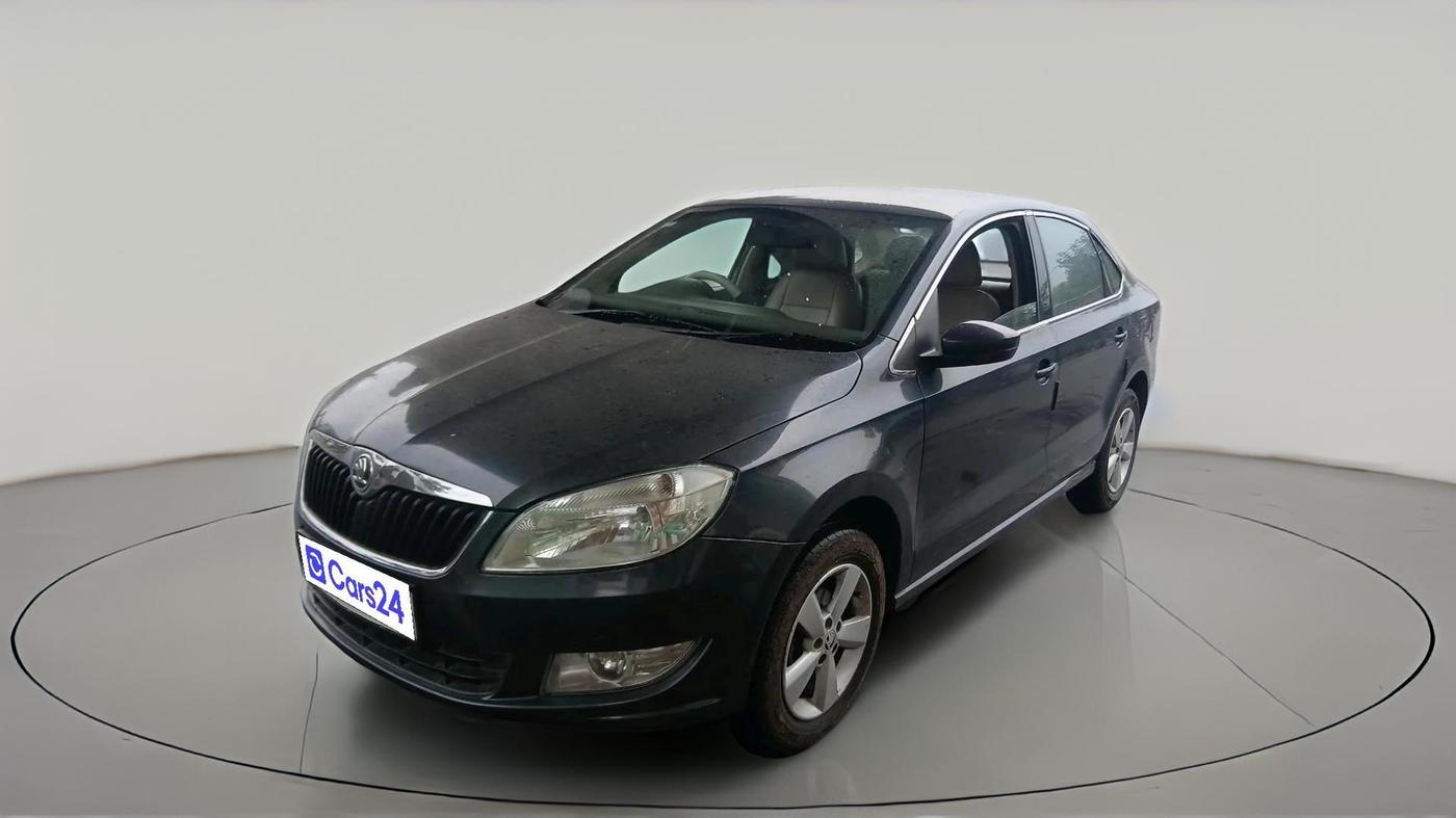 2016 Skoda Rapid AMBITION 1.5 TDI AT, Diesel, Automatic, 1,46,192 km, exterior