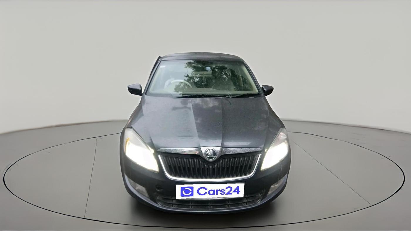 2016 Skoda Rapid AMBITION 1.5 TDI AT, Diesel, Automatic, 1,46,192 km, exterior