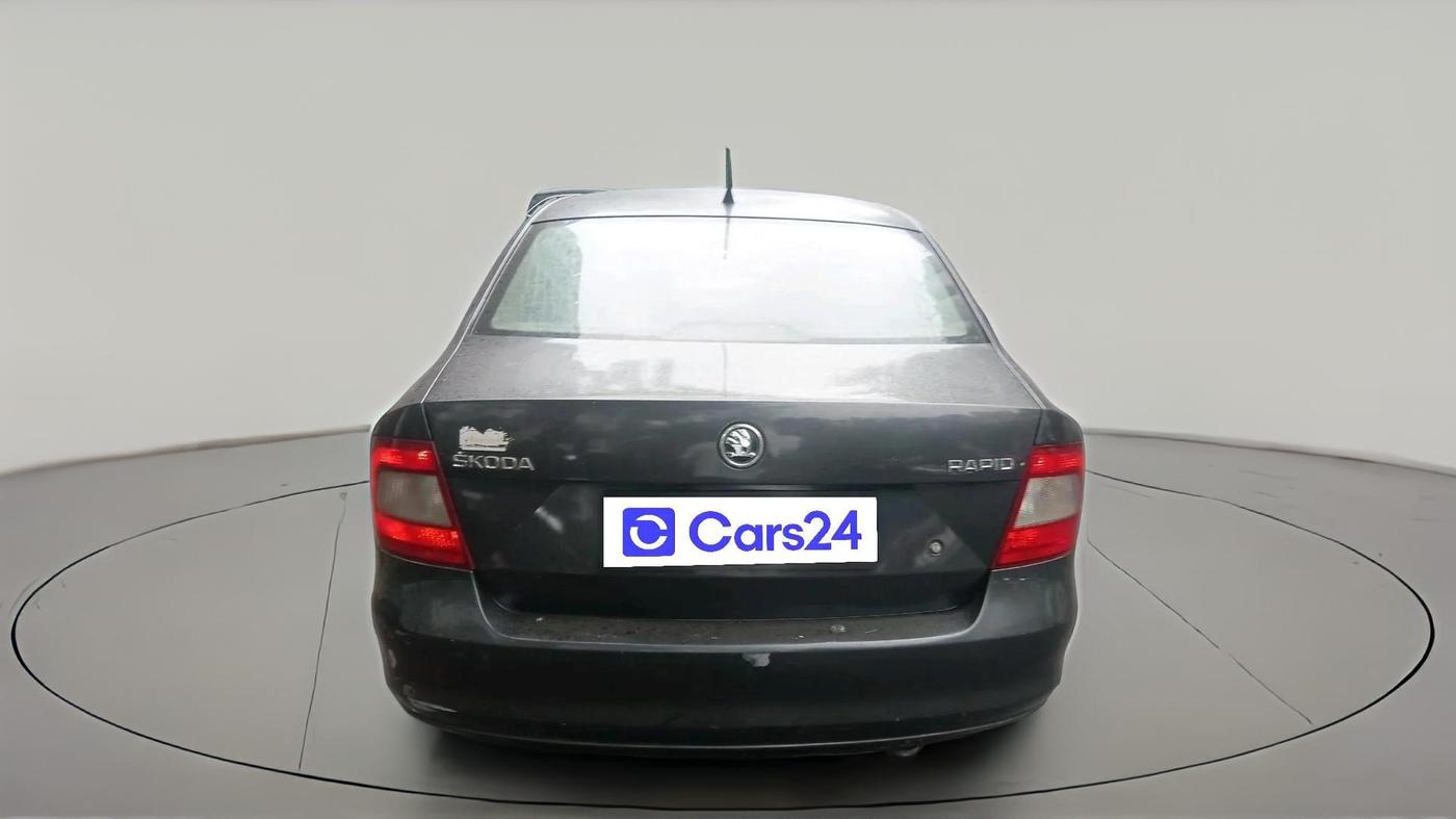 2016 Skoda Rapid AMBITION 1.5 TDI AT, Diesel, Automatic, 1,46,192 km, exterior