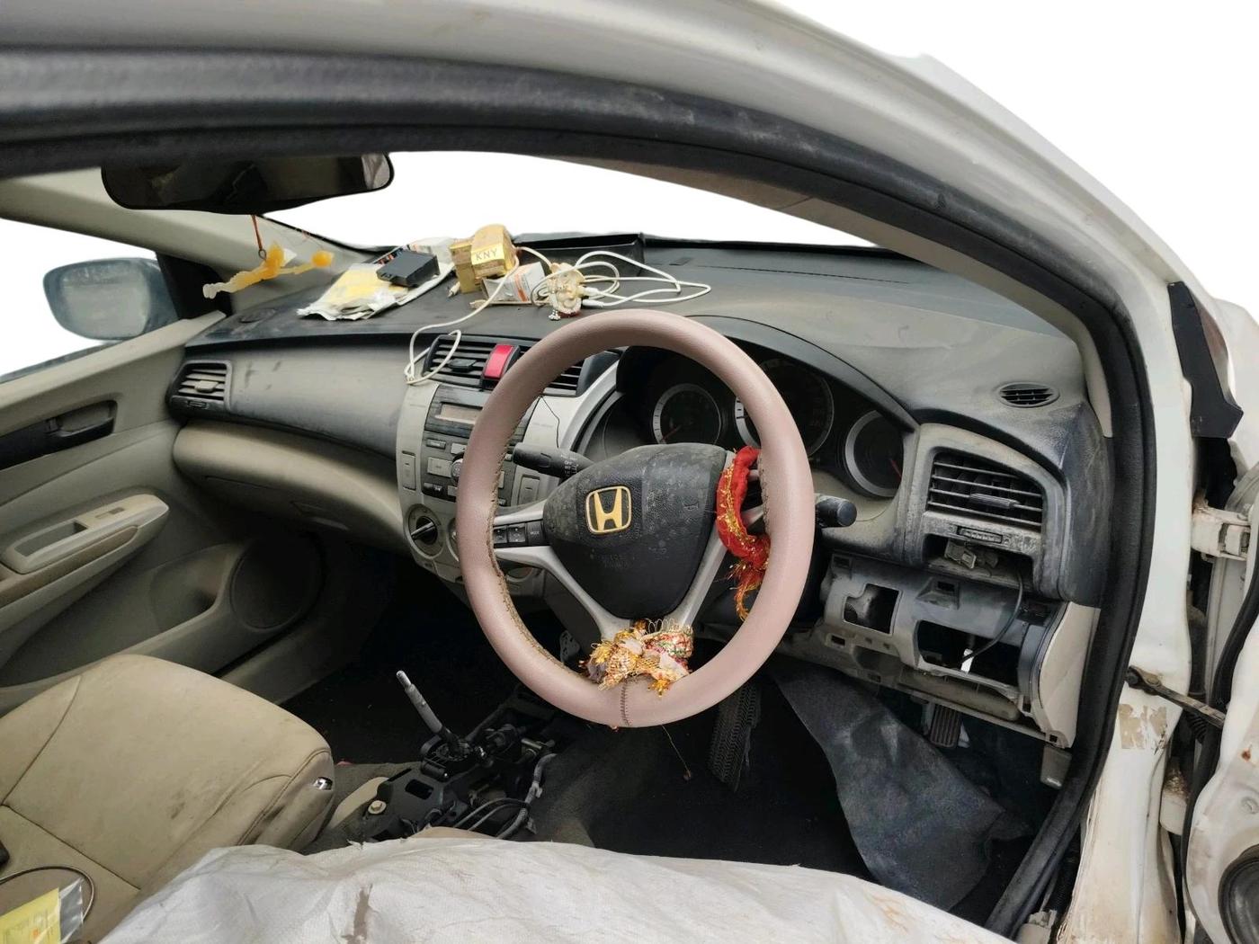 2009 Honda City 1.5L I-VTEC S MT, CNG, Manual, 1,10,000 km, interior