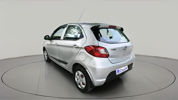 2018 Tata Tiago XT DIESEL, Diesel, Manual, 70,302 km, exterior