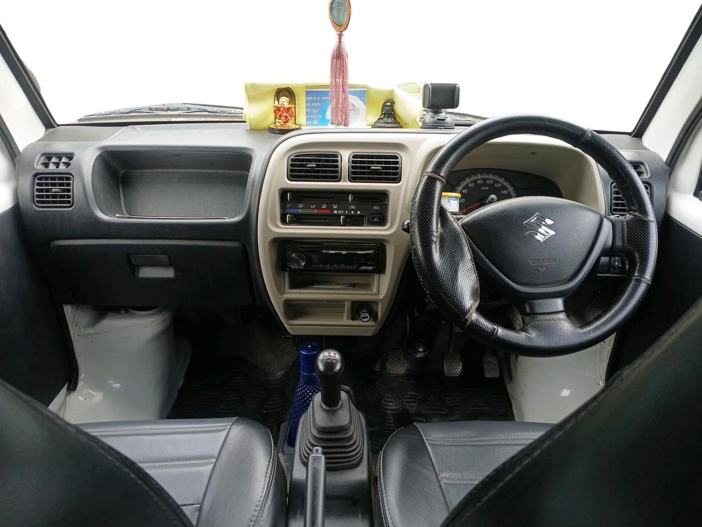 2020 Maruti Eeco 5 STR WITH A/C+HTR, CNG, Manual, 55,357 km, interior