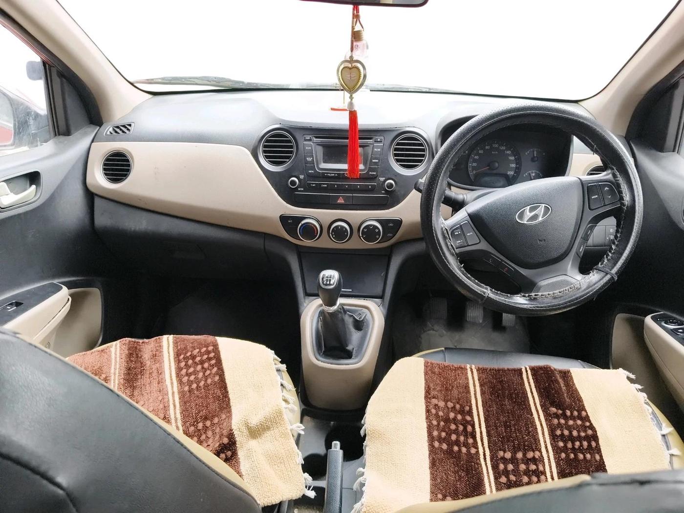 2015 Hyundai Xcent S 1.2, Petrol, Manual, 89,482 km, interior