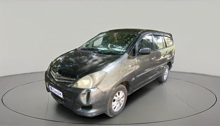 2011 Toyota Innova V 2.5 7 STR, Diesel, Manual, 2,97,738 km, exterior