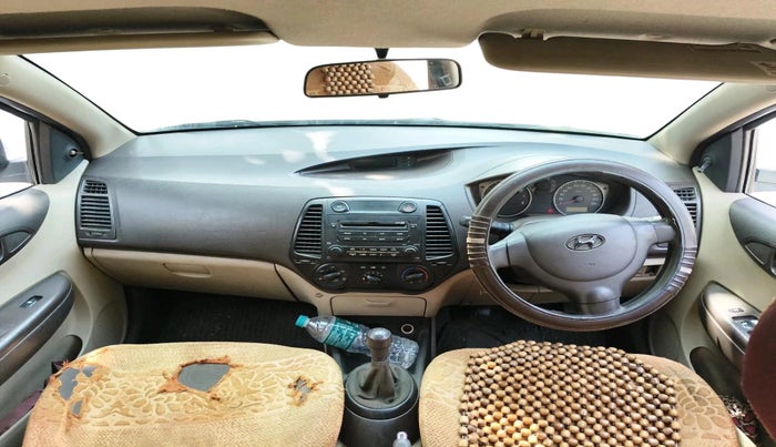 2009 Hyundai i20 MAGNA 1.2, CNG, Manual, 1,32,214 km, interior