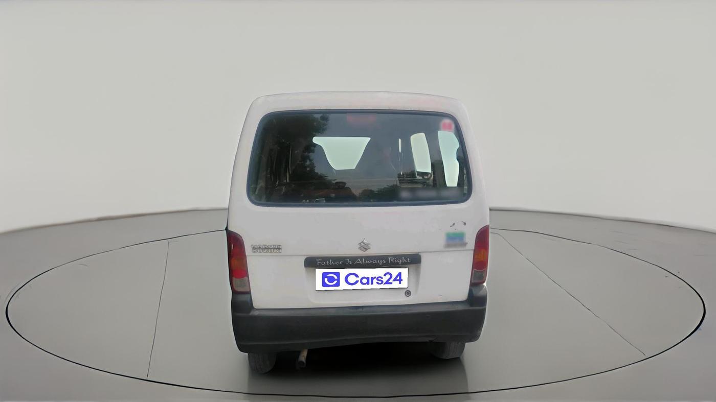 2017 Maruti Eeco 7 STR, CNG, Manual, 1,25,096 km, exterior