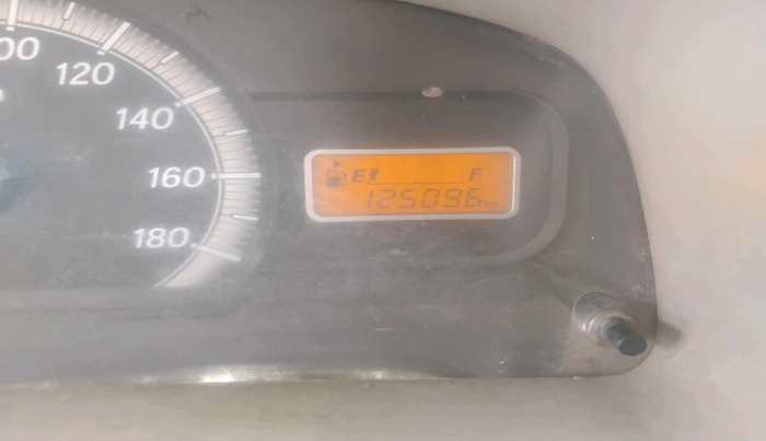 2017 Maruti Eeco 7 STR, CNG, Manual, 1,25,096 km, interior