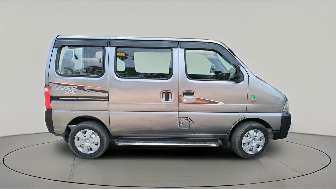 2017 Maruti Eeco 5 STR WITH A/C+HTR, CNG, Manual, 1,54,027 km, exterior