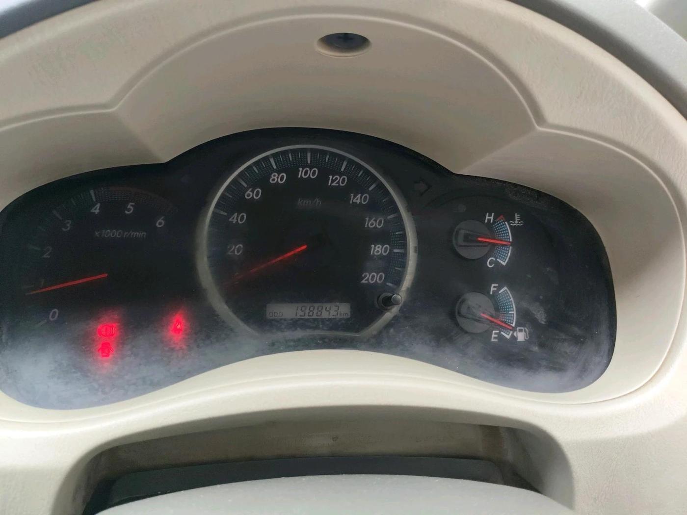 2014 Toyota Innova 2.5 ZX 7 STR, Diesel, Manual, 1,98,843 km, interior