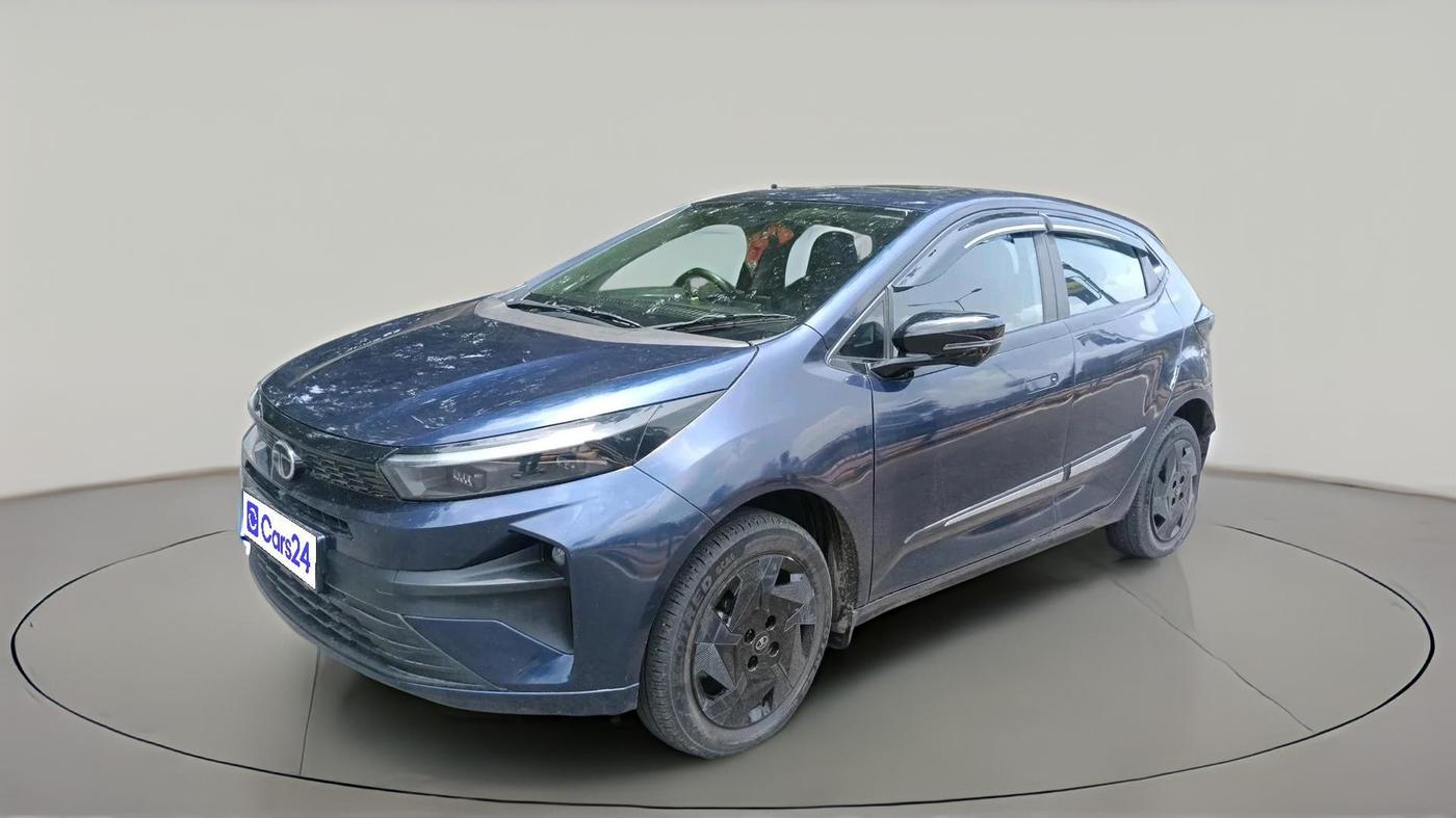 2025 Tata ALTROZ Creative S Petrol 5AMT, Petrol, Automatic, 5,240 km, exterior