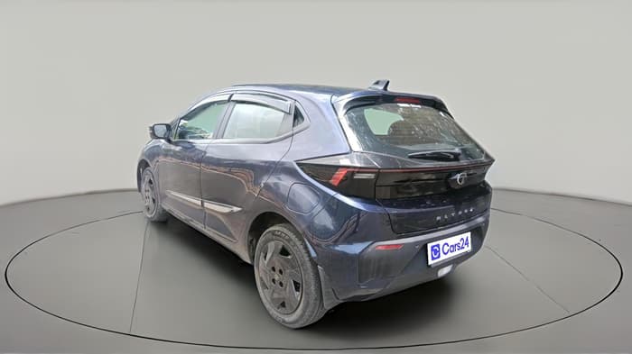 2025 Tata ALTROZ Creative S Petrol 5AMT, Petrol, Automatic, 5,240 km, exterior